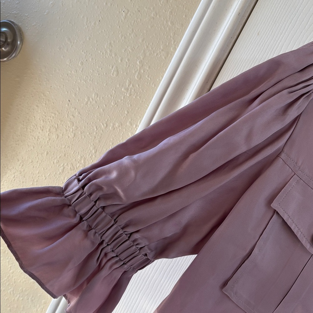 Cinq à Sept Pink Top Holly Satin shirt/jacket. NWOT - Picture 3 of 8